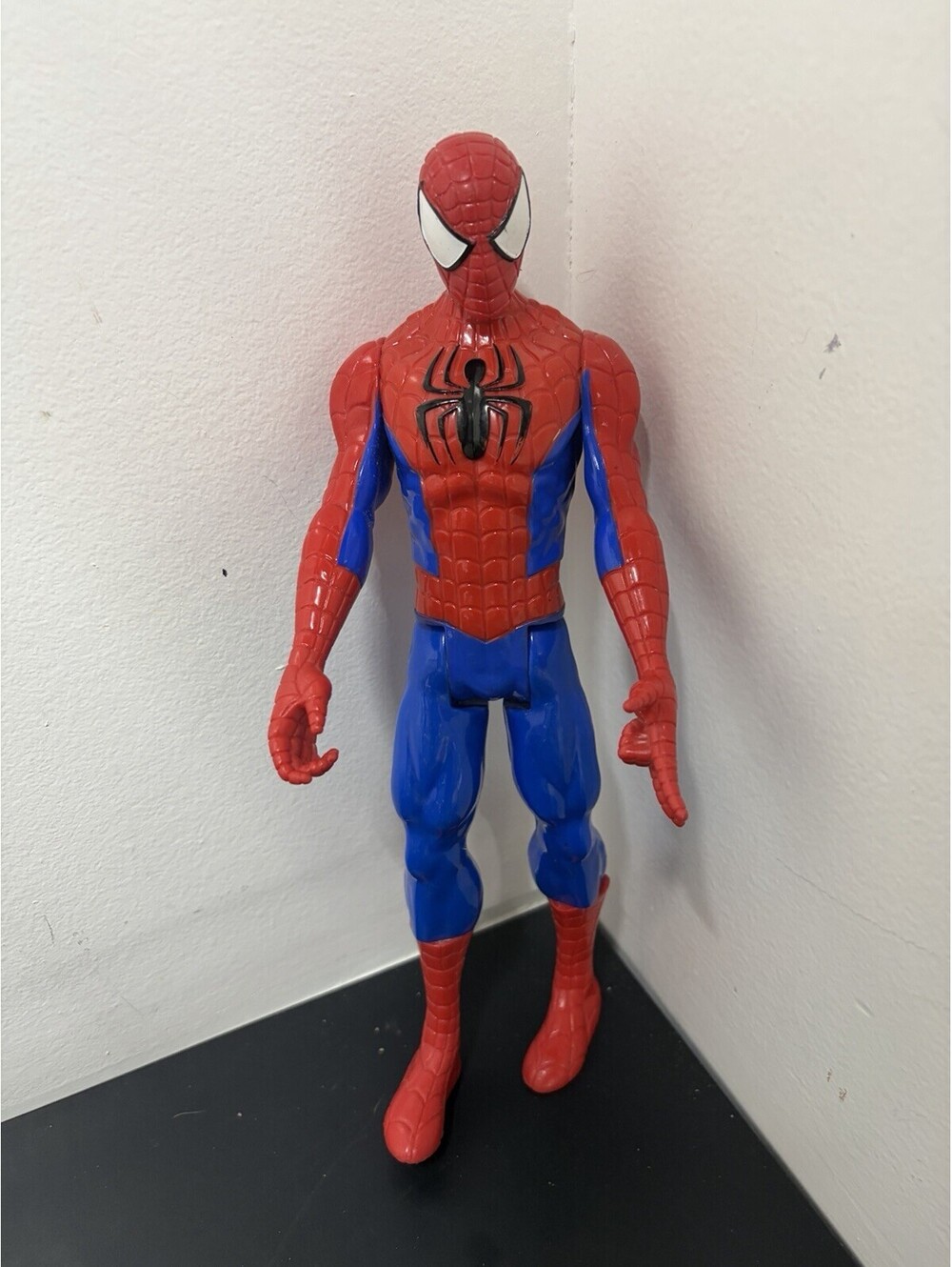 Marvel Spider-Man 11.5” Action Figure With Moveable Arms & Legs